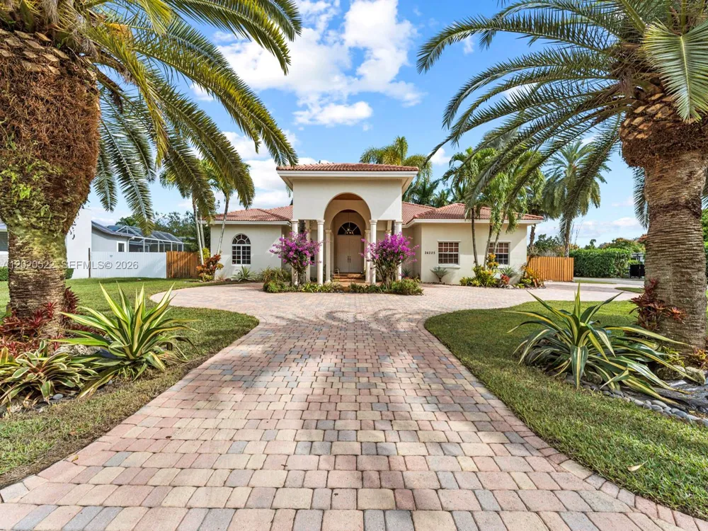 24225 SW 198th Ave Homestead, FL 33031