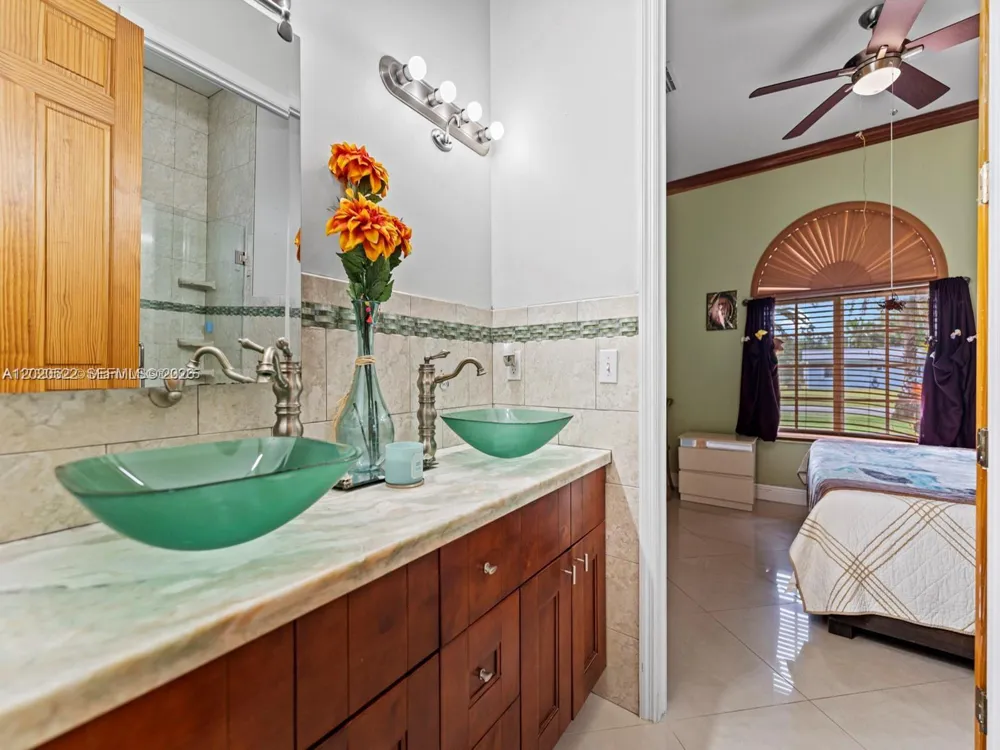 24225 SW 198th Ave Homestead, FL 33031