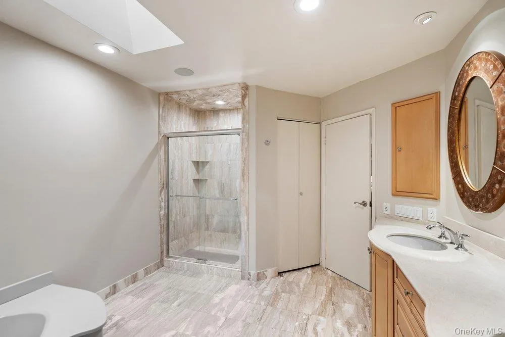 109 Foxwood Drive Jericho, NY 11753