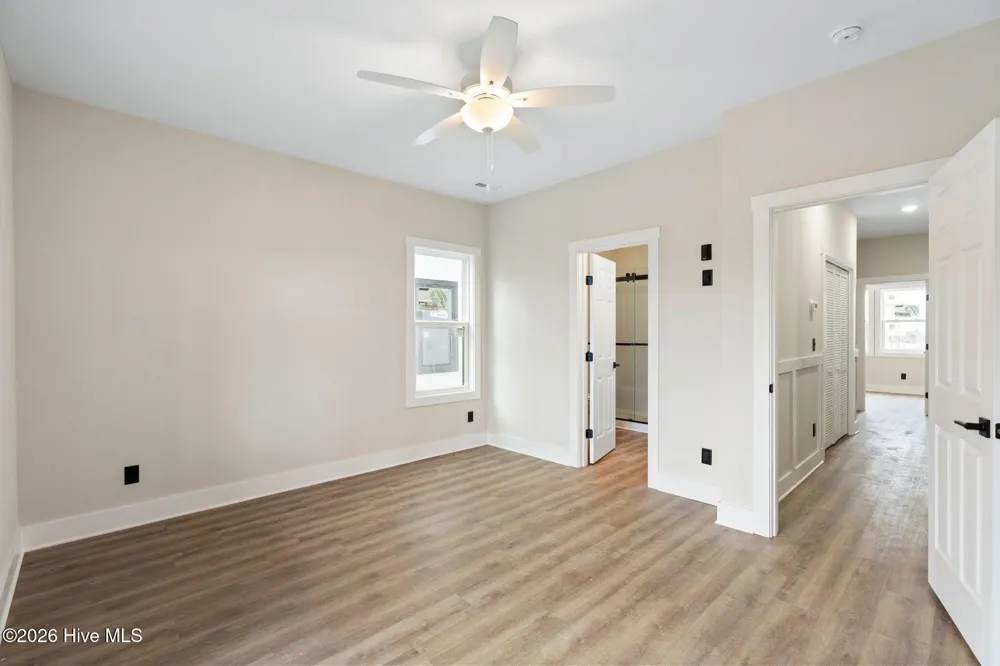203 Shell Road Surf City, NC 28445