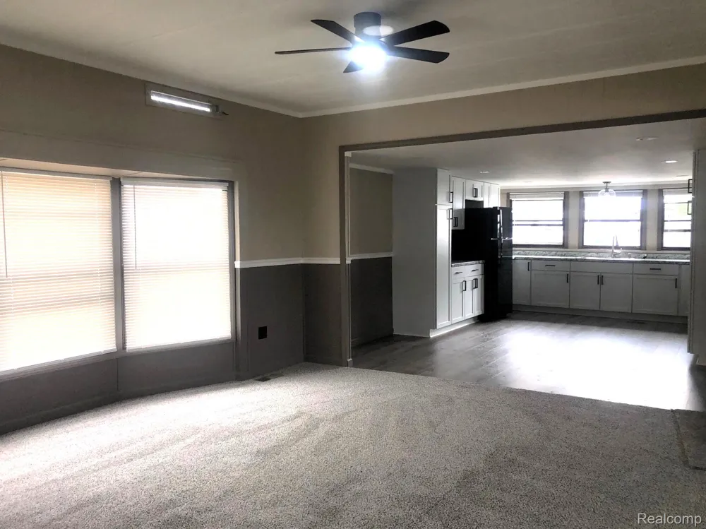 612 Holly Court Jonesville City, MI 49250