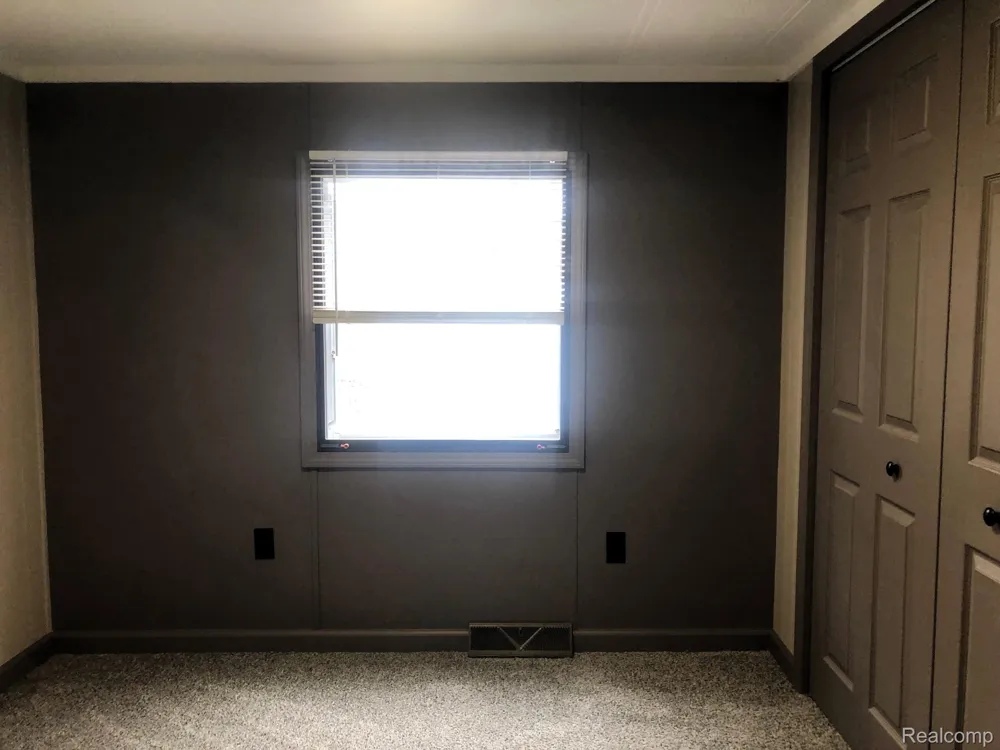 612 Holly Court Jonesville City, MI 49250