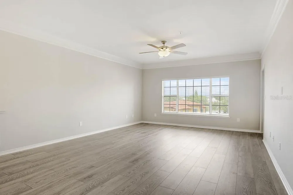 4311 BAYSIDE VILLAGE DRIVE #303 Tampa, FL 33615