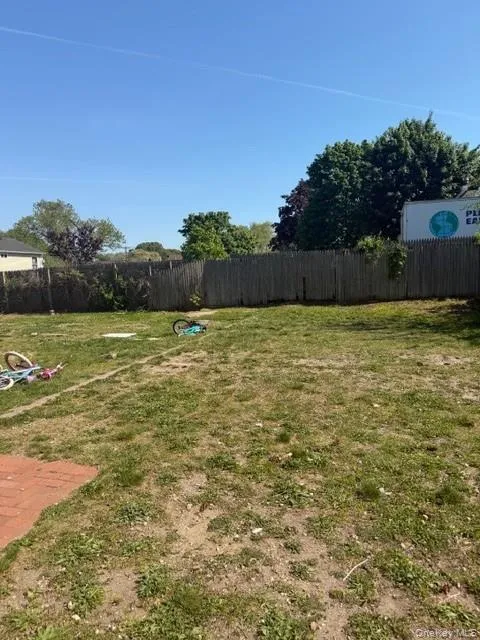 2 Date Street Central Islip, NY 11722