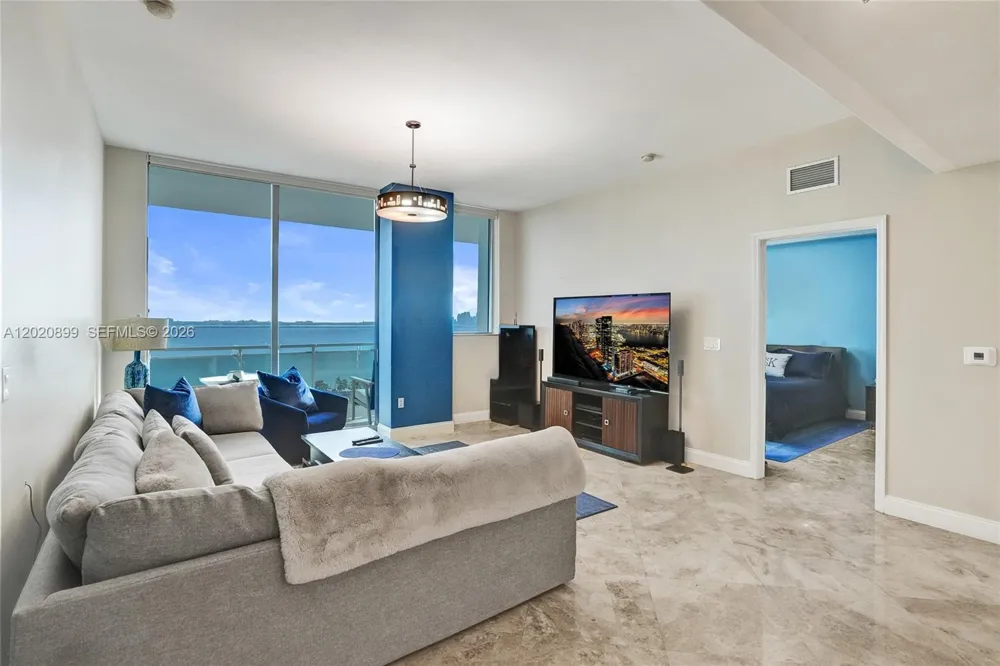 7901 Hispanola Ave #2010 North Bay Village, FL 33141