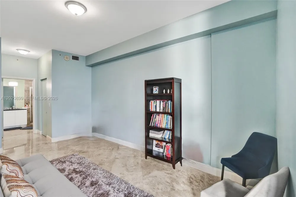 7901 Hispanola Ave #2010 North Bay Village, FL 33141