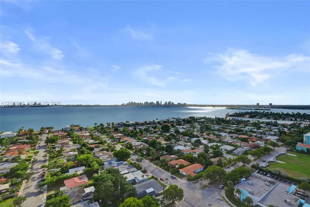 7901 Hispanola Ave #2010 North Bay Village, FL 33141