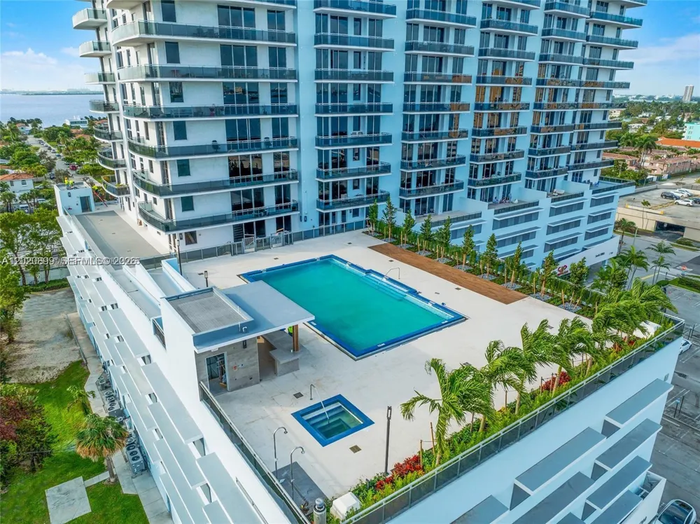 7901 Hispanola Ave #2010 North Bay Village, FL 33141