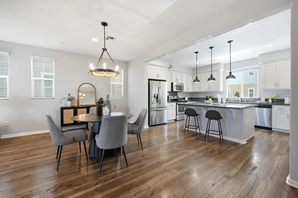 176 E Main Avenue Morgan Hill, CA 95037