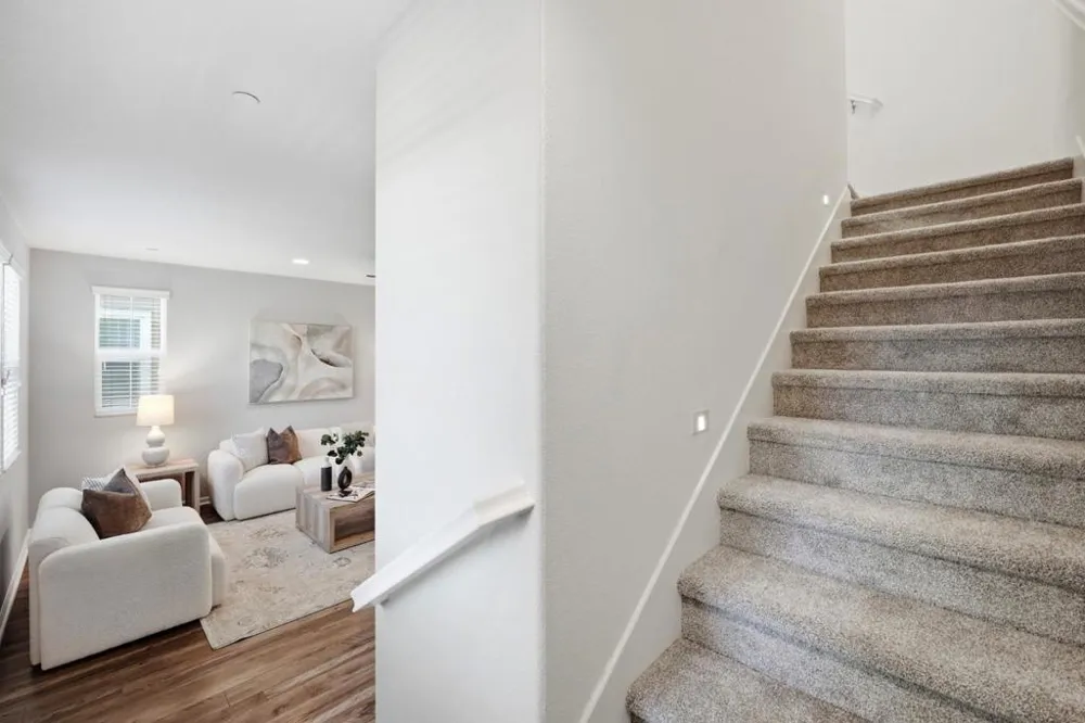 176 E Main Avenue Morgan Hill, CA 95037