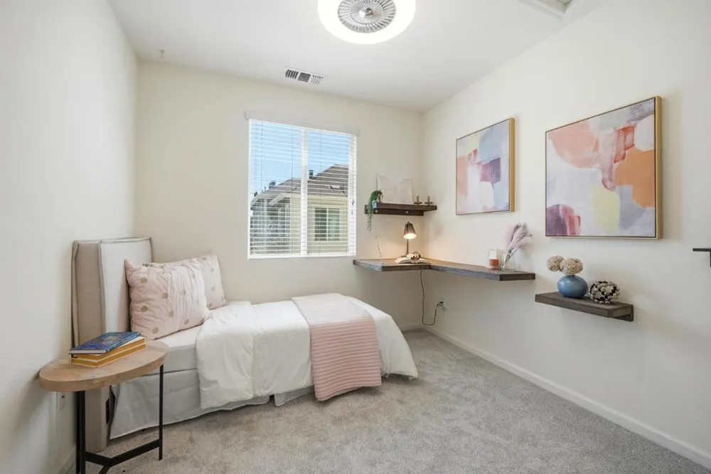 176 E Main Avenue Morgan Hill, CA 95037