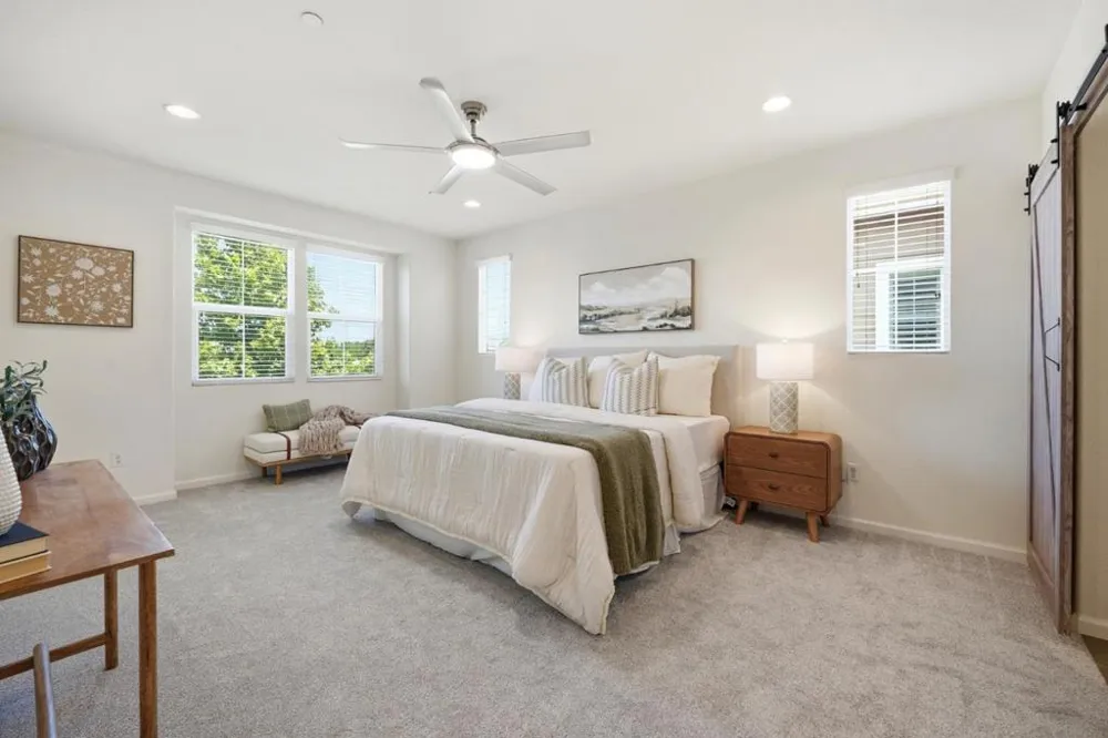 176 E Main Avenue Morgan Hill, CA 95037