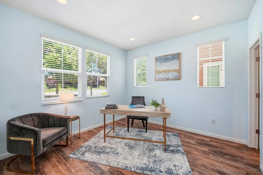 176 E Main Avenue Morgan Hill, CA 95037