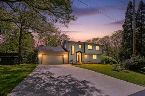 201 Scenic View Drive