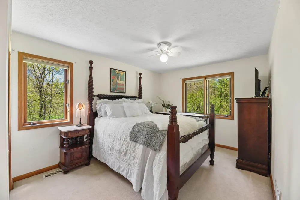 201 Scenic View Drive Niles Township, MI 49120