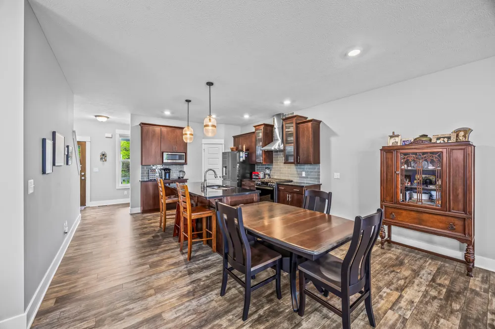 936 S Lake Street Whitehall City, MI 49461