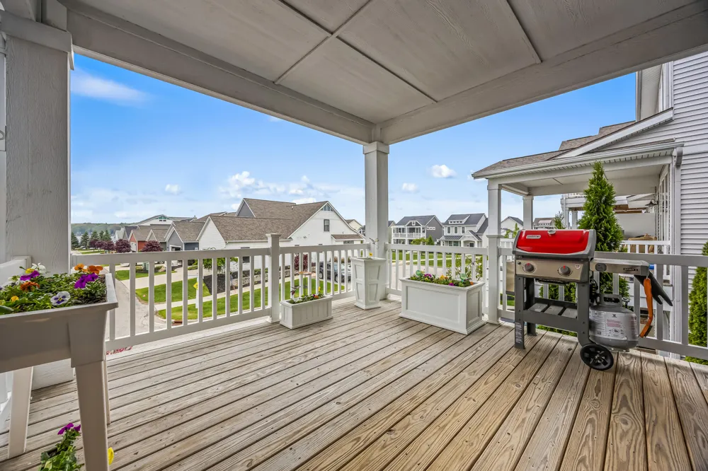936 S Lake Street Whitehall City, MI 49461