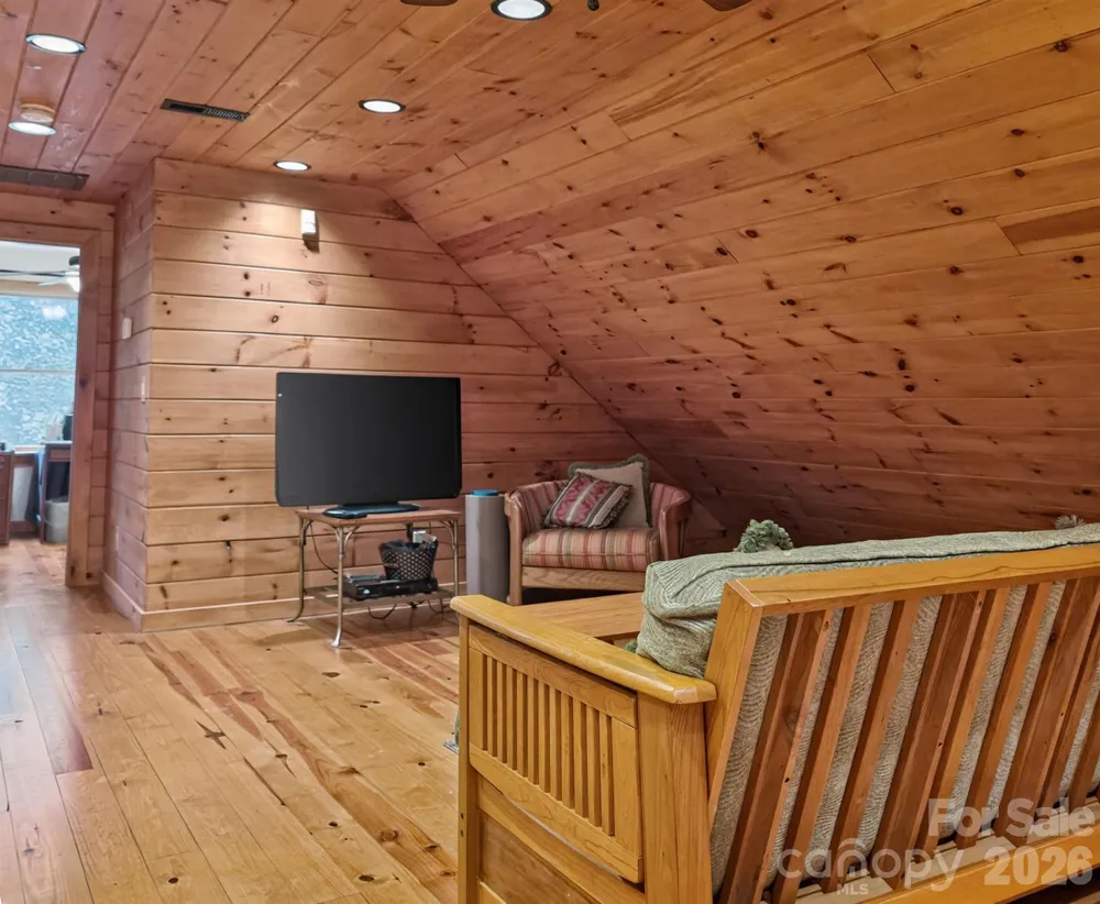 371 Hickory Loop Road Rutherfordton, NC 28139