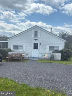 342 BIG MAPLE LANE