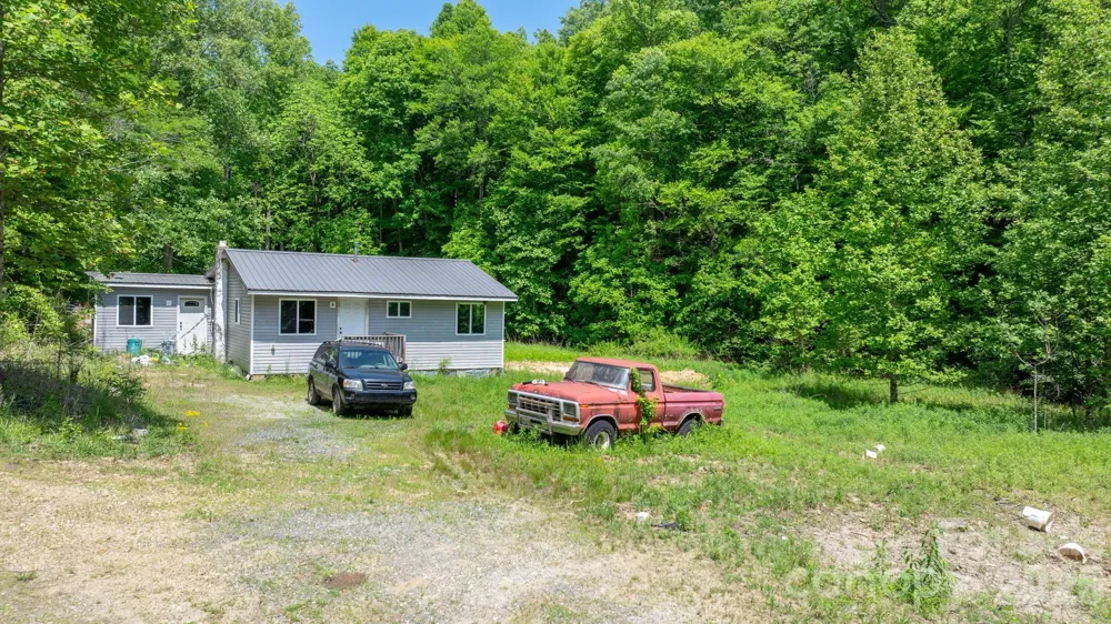1460 Husbands Creek Road Lenoir, NC 28645