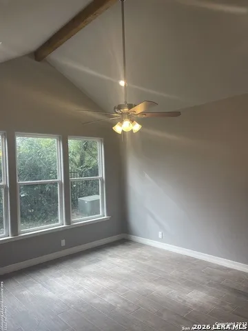 107 SUTTON PL Uvalde, TX 78801