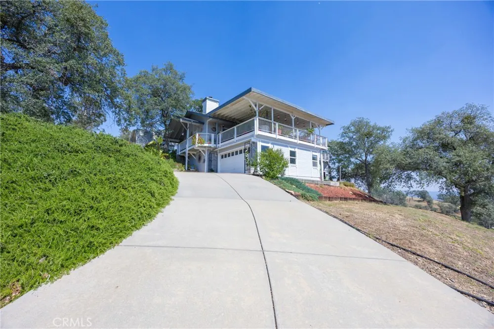 29657 Lilley Mountain Coarsegold, CA 93614