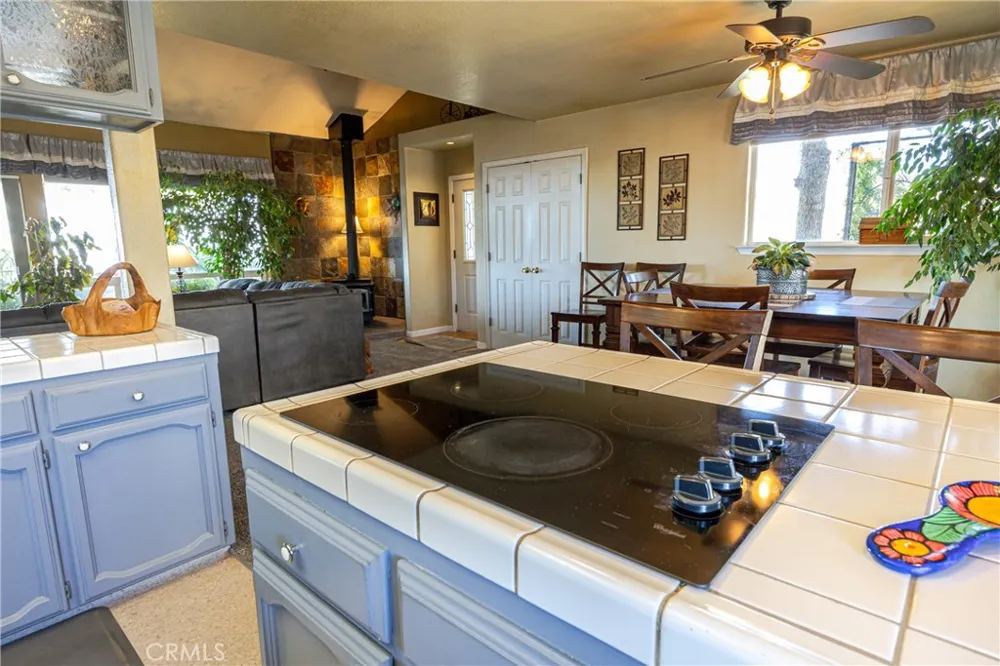 29657 Lilley Mountain Coarsegold, CA 93614