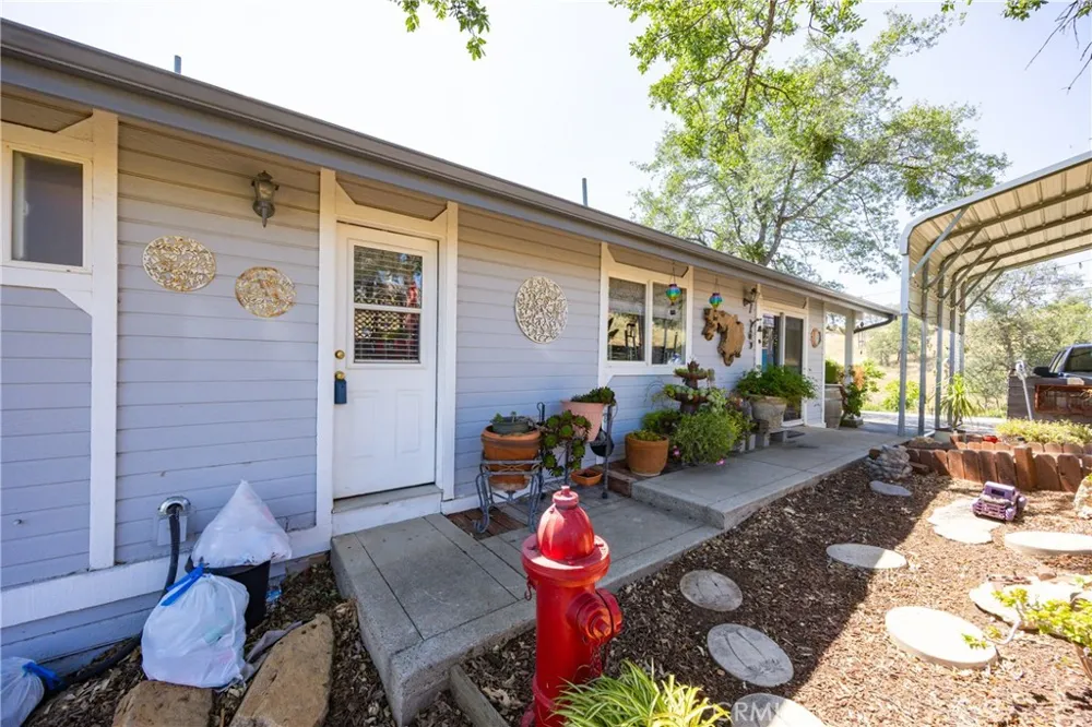 29657 Lilley Mountain Coarsegold, CA 93614