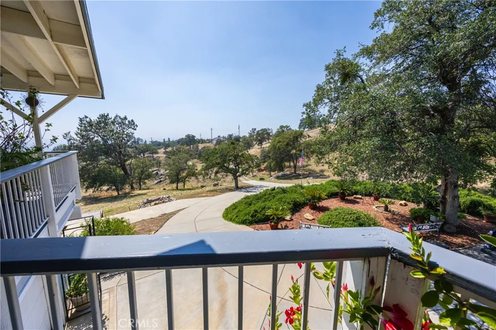 29657 Lilley Mountain Coarsegold, CA 93614