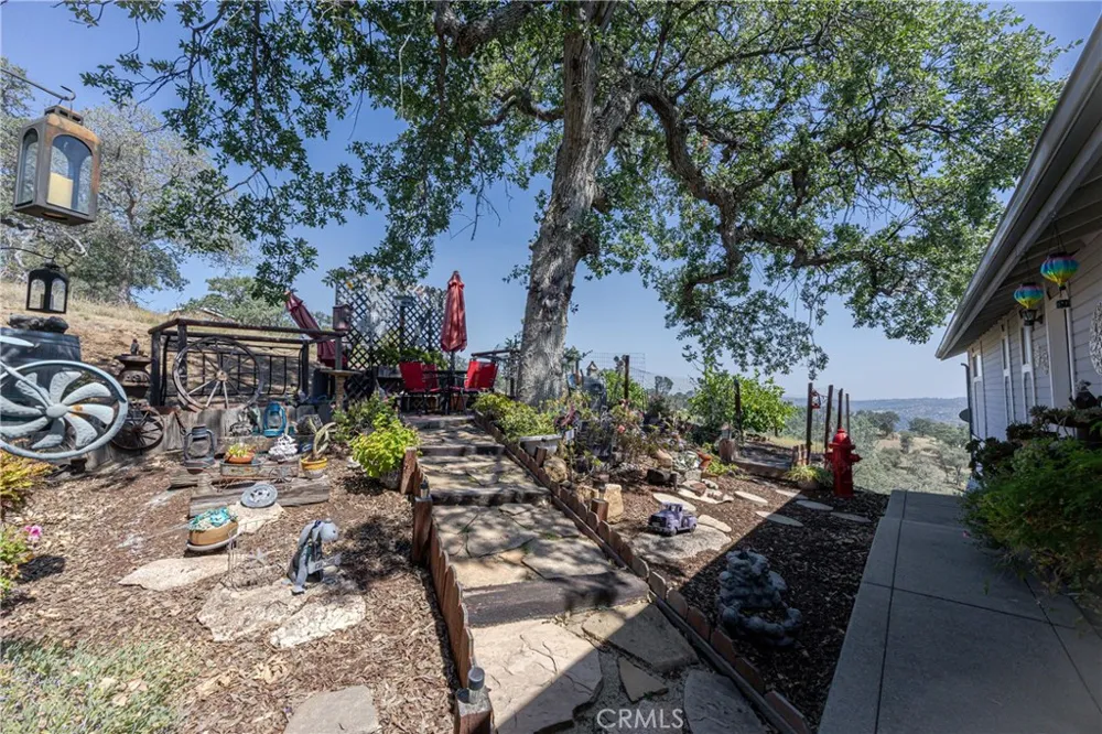 29657 Lilley Mountain Coarsegold, CA 93614