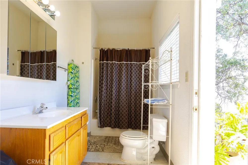 29657 Lilley Mountain Coarsegold, CA 93614