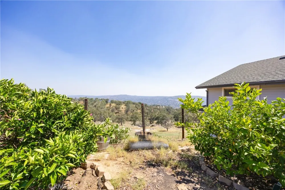 29657 Lilley Mountain Coarsegold, CA 93614