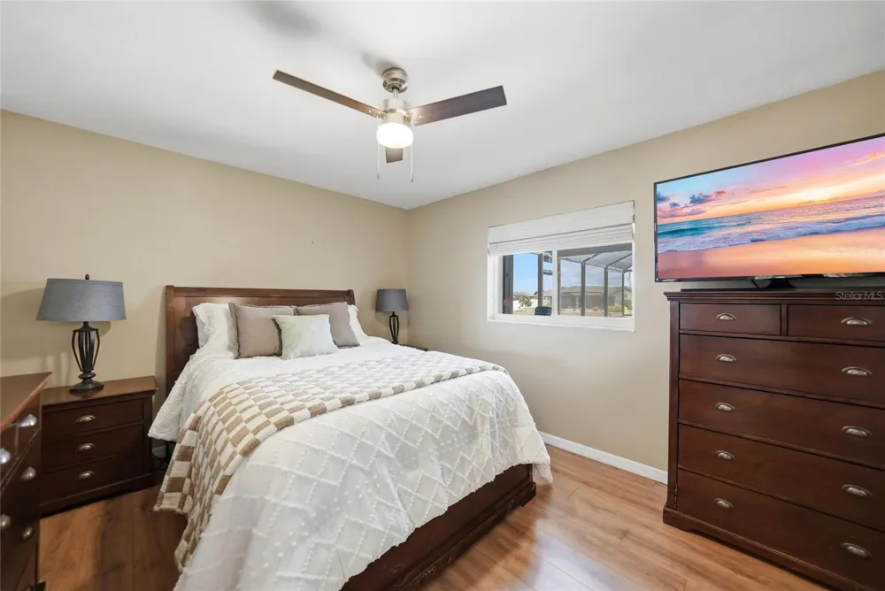 515 GLEASON PARKWAY Cape Coral, FL 33914