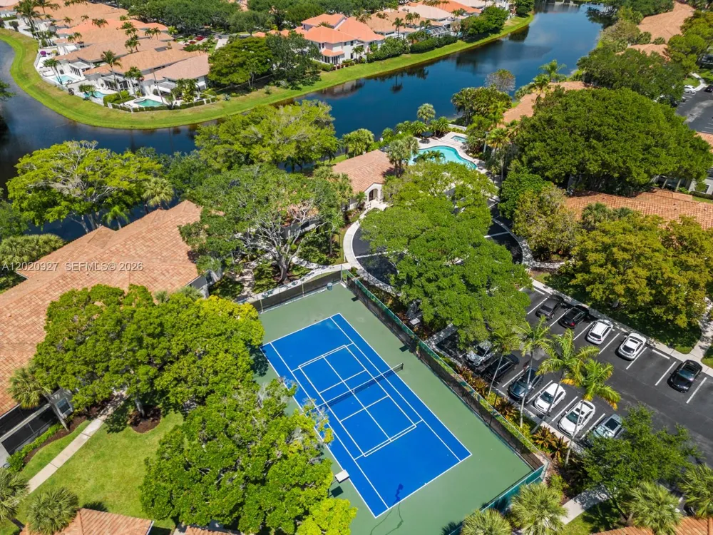 6503 Military Trl #Valencia Boca Raton, FL 33496
