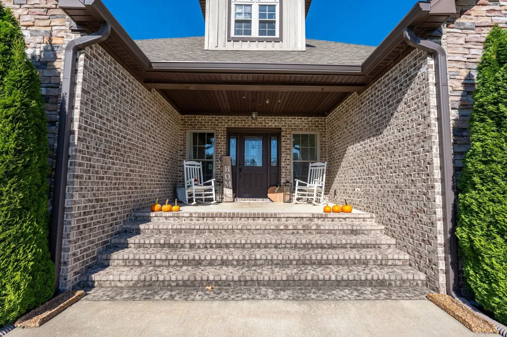 562 Double Eagle Dr Summertown, TN 38483