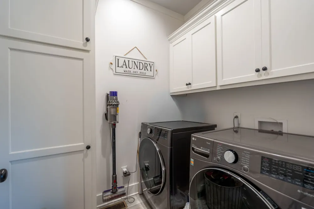 562 Double Eagle Dr Summertown, TN 38483