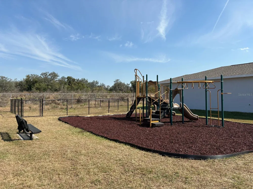 1462 LAS VILLAS BOULEVARD Sebring, FL 33870