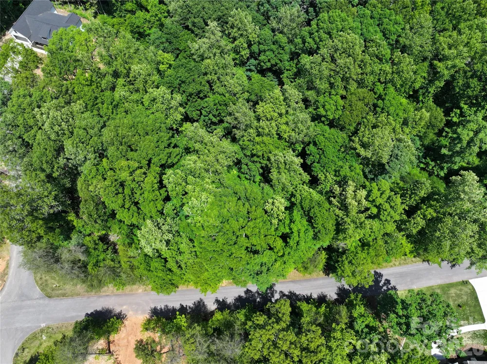 317 Broken Arrow Drive Statesville, NC 28677