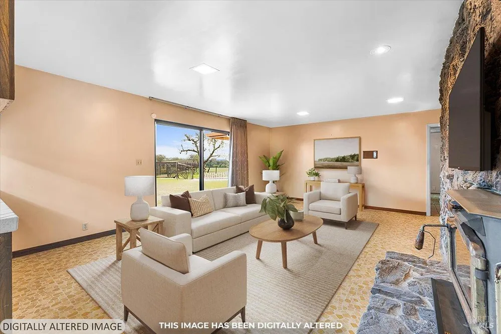 2062 Woolsey Road Fulton, CA 95439