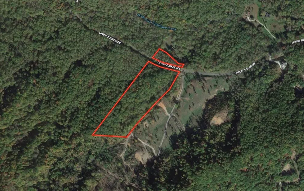 Upper Tuskeegee Road Robbinsville, NC 28771