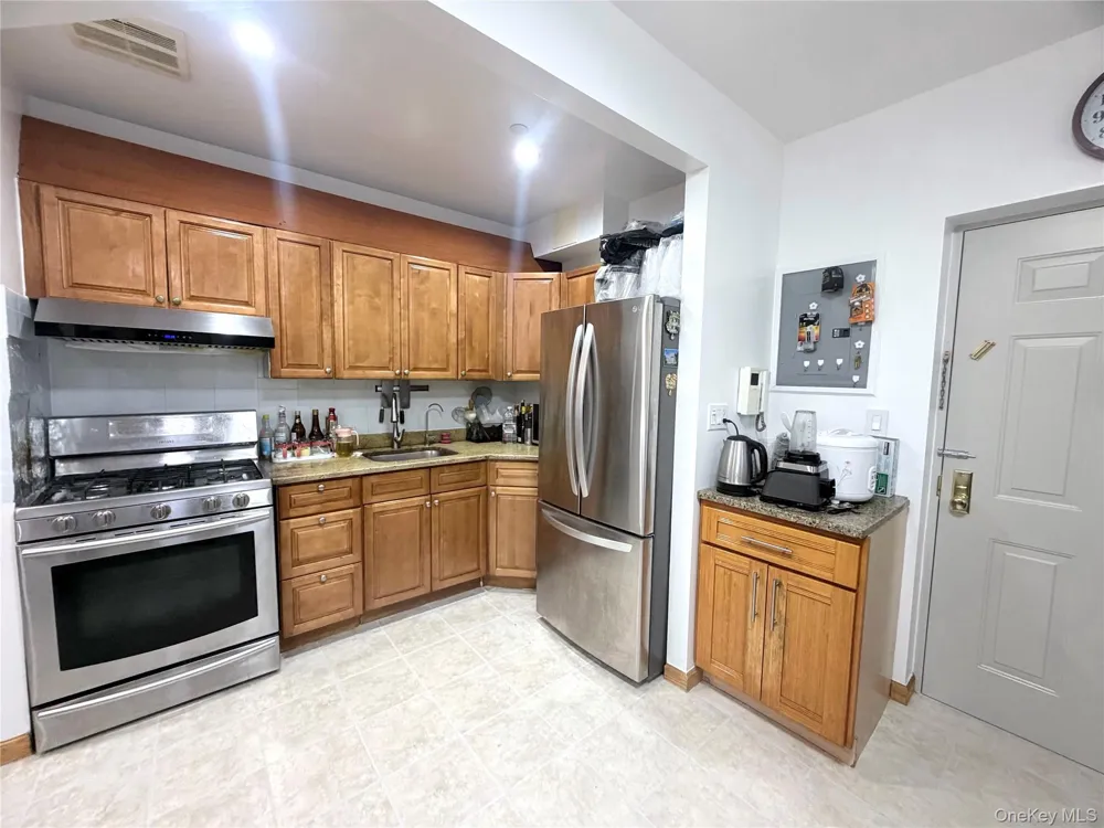4606 88th Street #4G Elmhurst, NY 11373