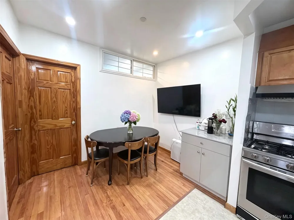 4606 88th Street #4G Elmhurst, NY 11373