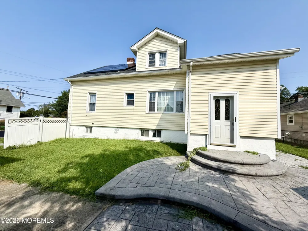 73 Laurence Parkway Laurence Harbor, NJ 08879