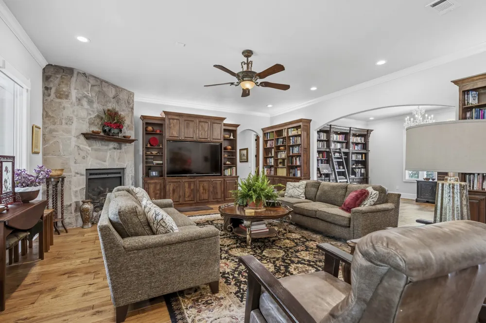 4354 S Fm 2869 Hawkins, TX 75765