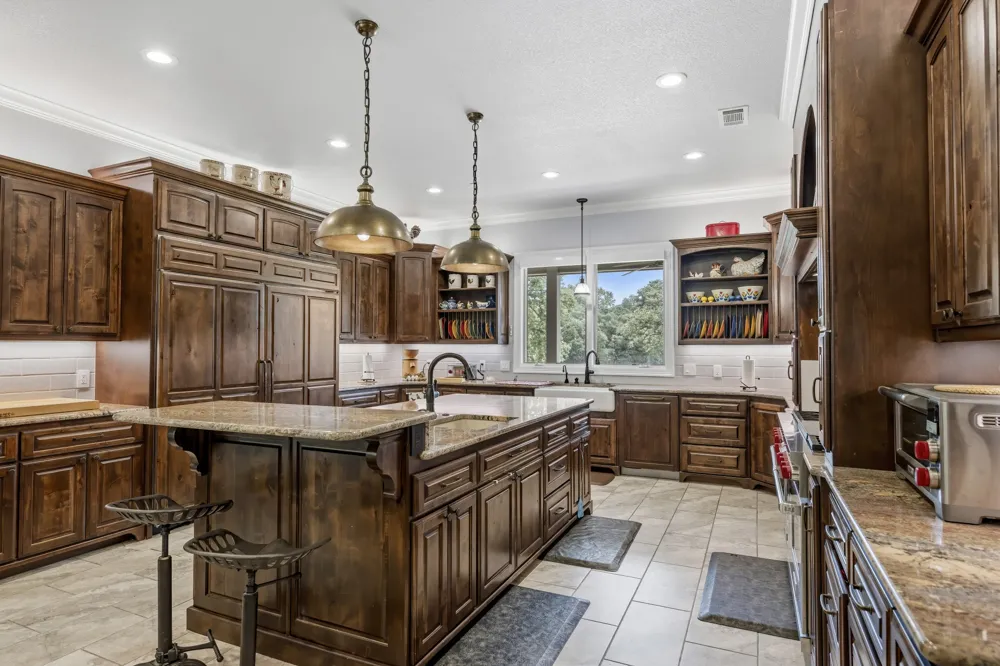 4354 S Fm 2869 Hawkins, TX 75765