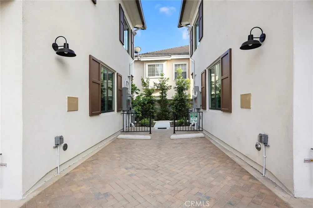 905 SUNSET BLVD #A Arcadia, CA 91007