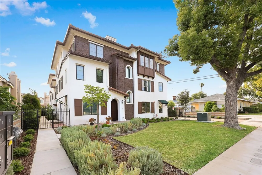 905 SUNSET BLVD #A Arcadia, CA 91007