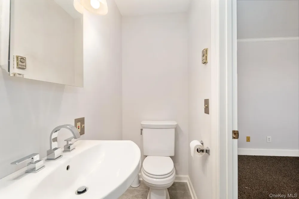 149 Thomas Road Other, NY 12155