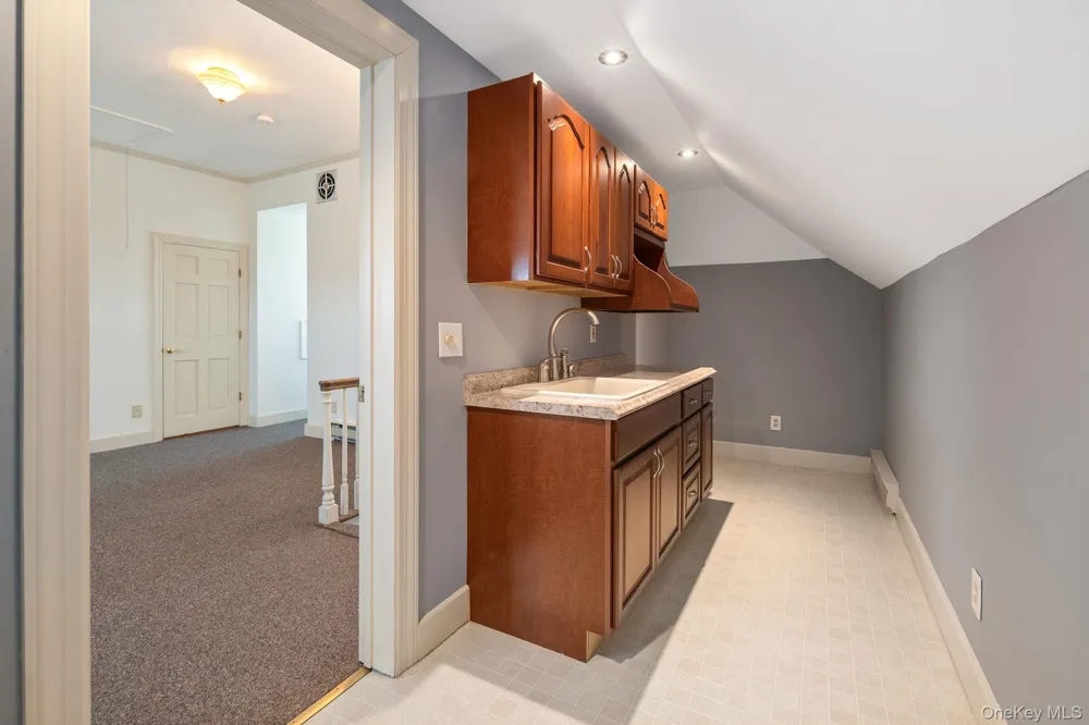 149 Thomas Road Other, NY 12155