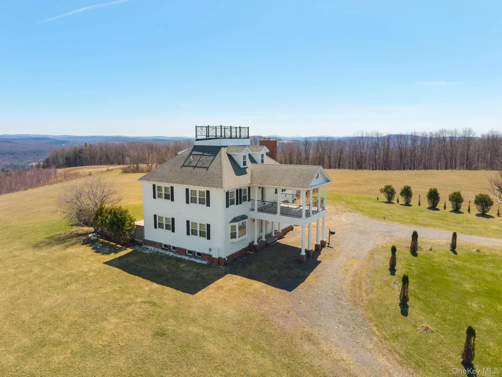 149 Thomas Road Other, NY 12155